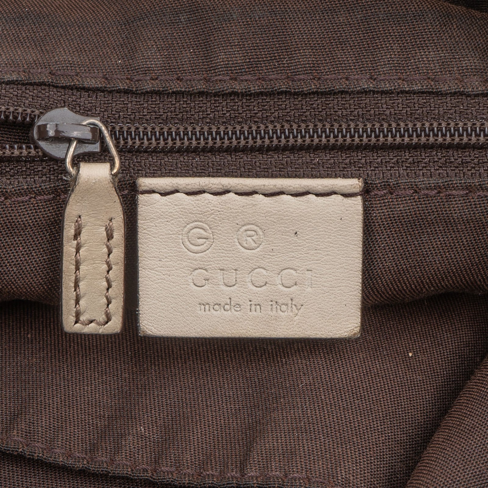 Gucci Monogram GG Sukey Handbag - vintageandkickz