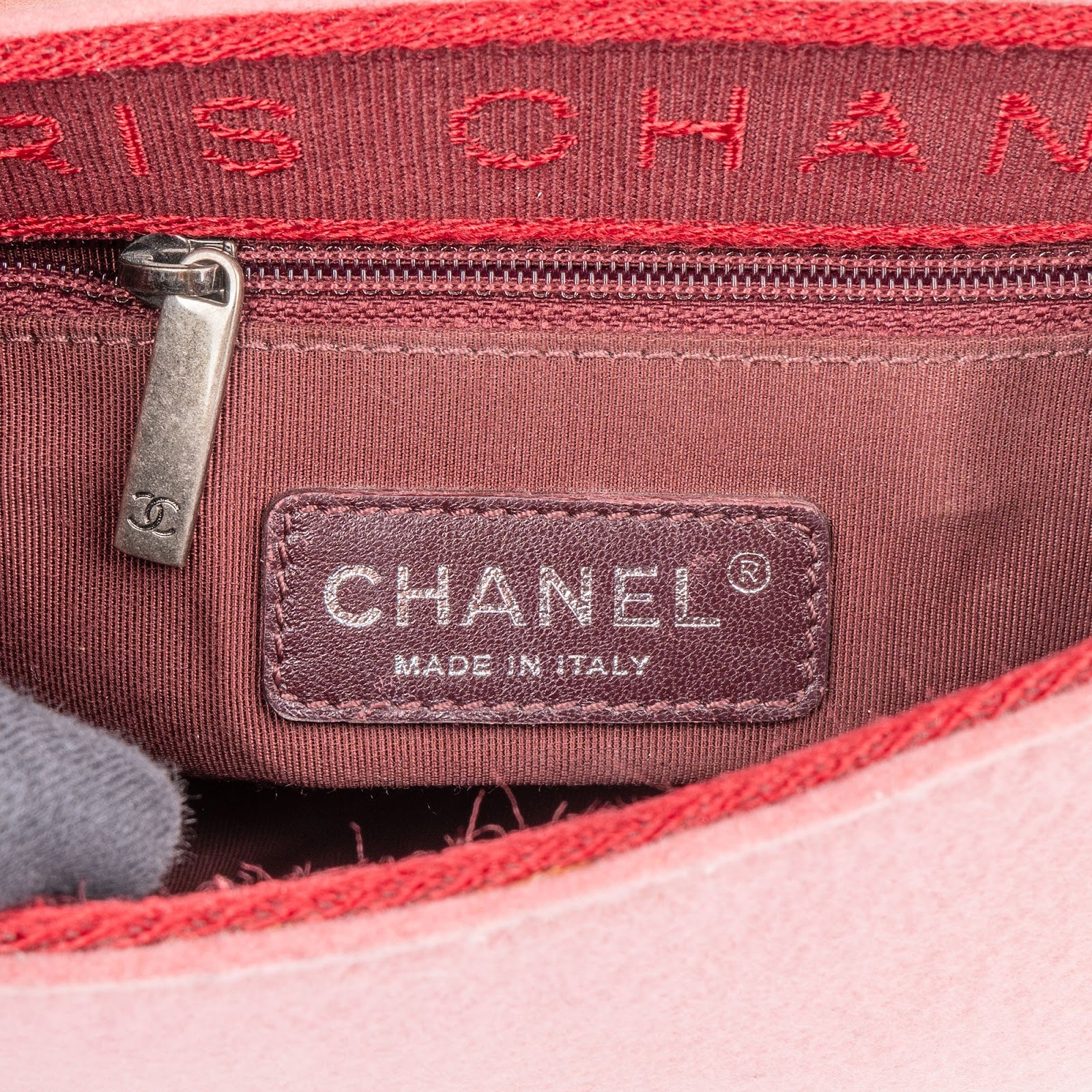 Chanel Quilted Lambskin Edelweiß Salzburg Single Flap Crossbody Bag - vintageandkickz