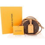 Louis Vuitton Monogram Canvas Boite Chapeau Souple Mini Crossbody Bag xx leder angemalt? - vintageandkickz