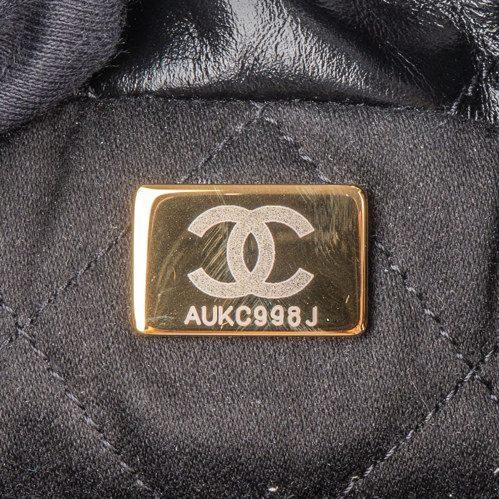 Chanel 22 Stitching Lambskin Small Drawstring Bag Handbag - vintageandkickz