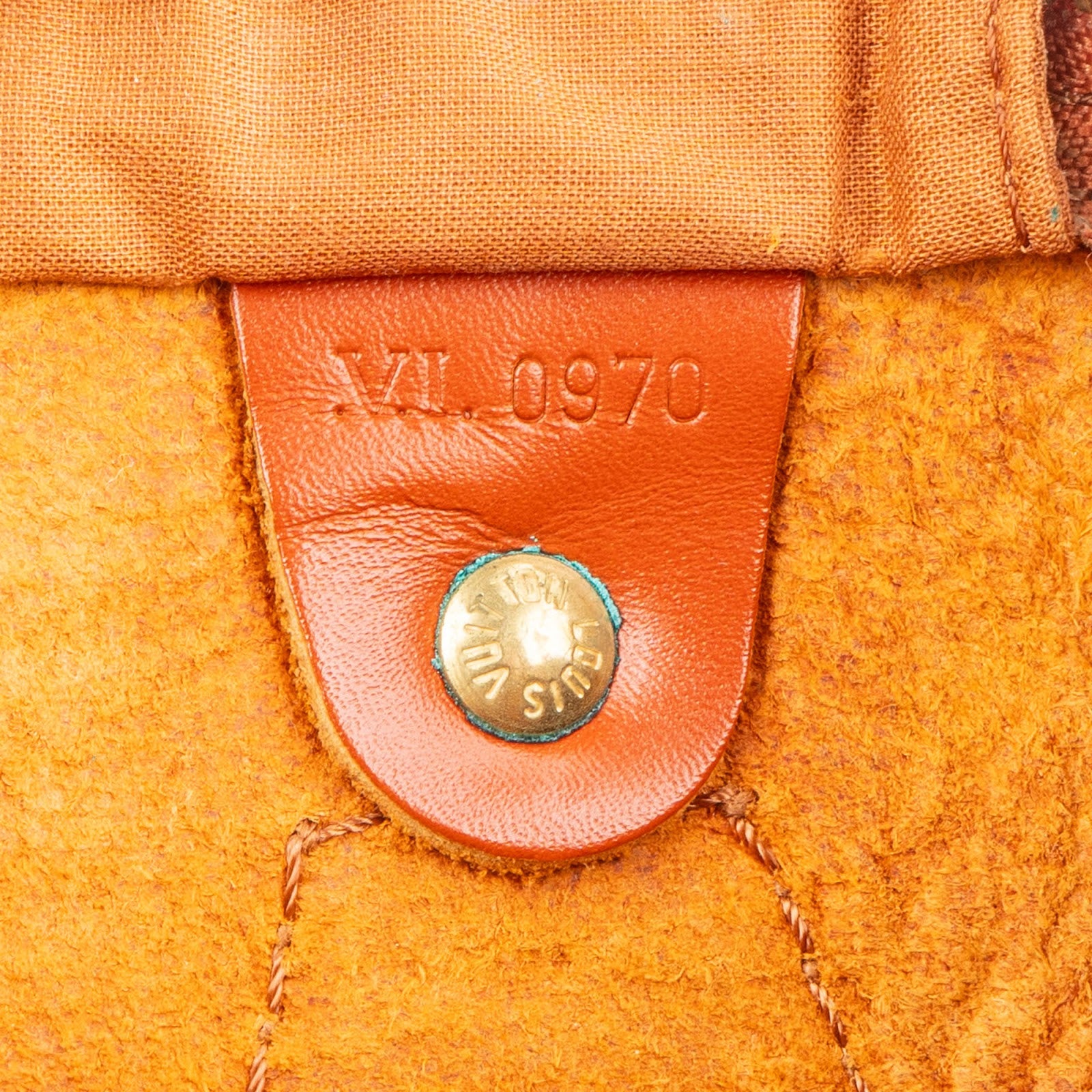 Louis Vuitton Epi Leather Speedy 30 Handbag - vintageandkickz