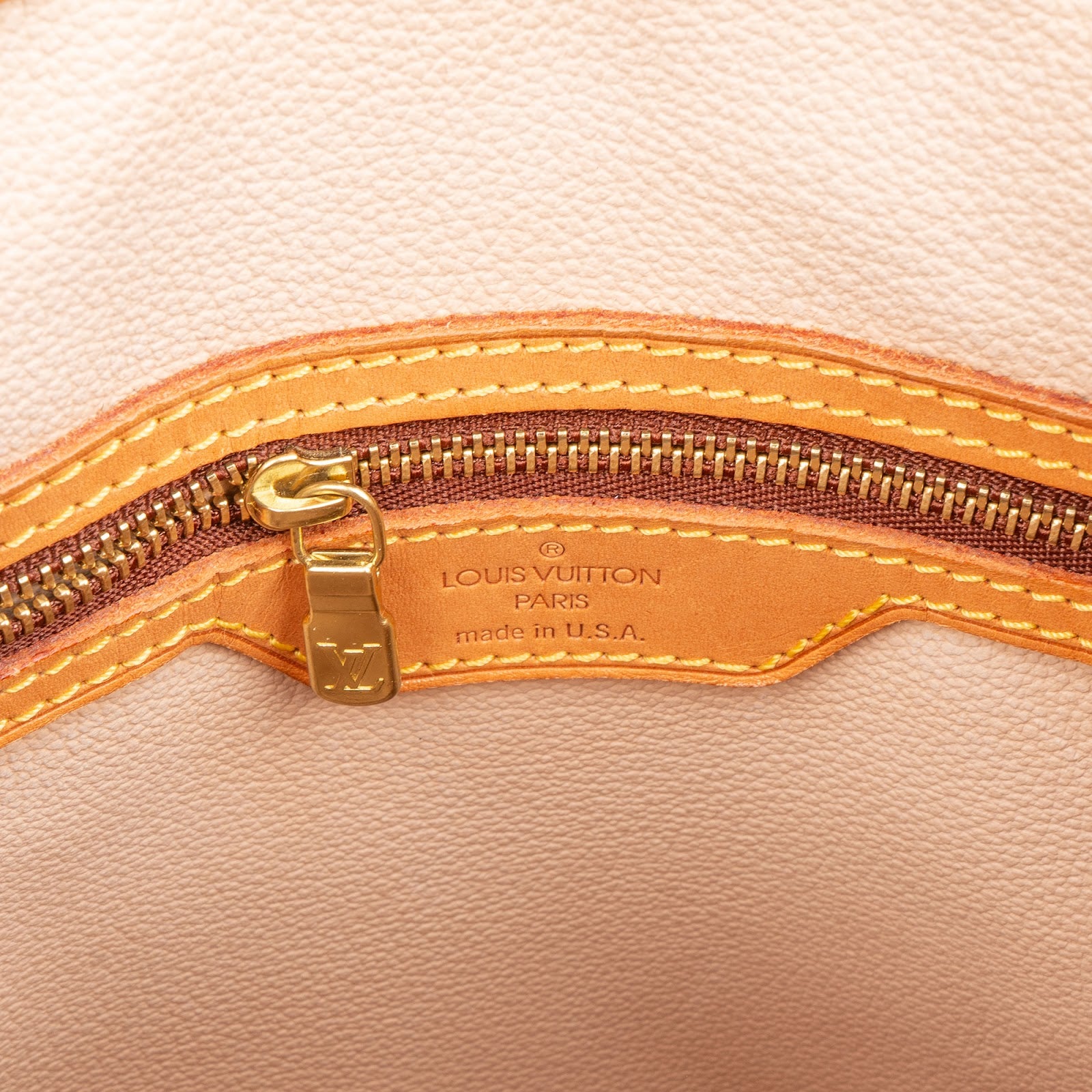 Louis Vuitton Monogram Canvas Bucket PM Shoulder Bag - vintageandkickz