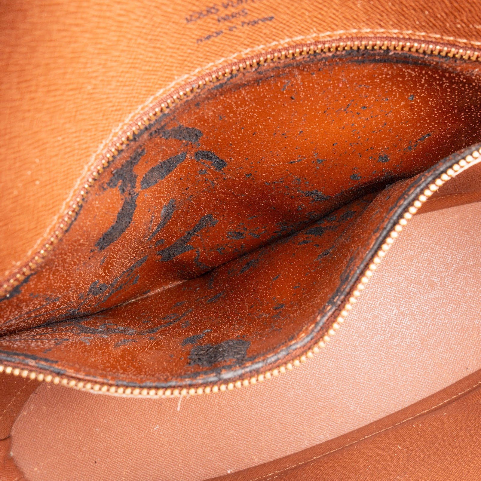 [🔄️B07 / F35] Louis Vuitton Monogram Canvas Luco Shoulder Bag - vintageandkickz