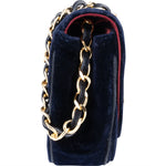 Chanel Chevron Velvet Half Moon Single Flap Crossbody Bag xxverschluss erneuern - vintageandkickz