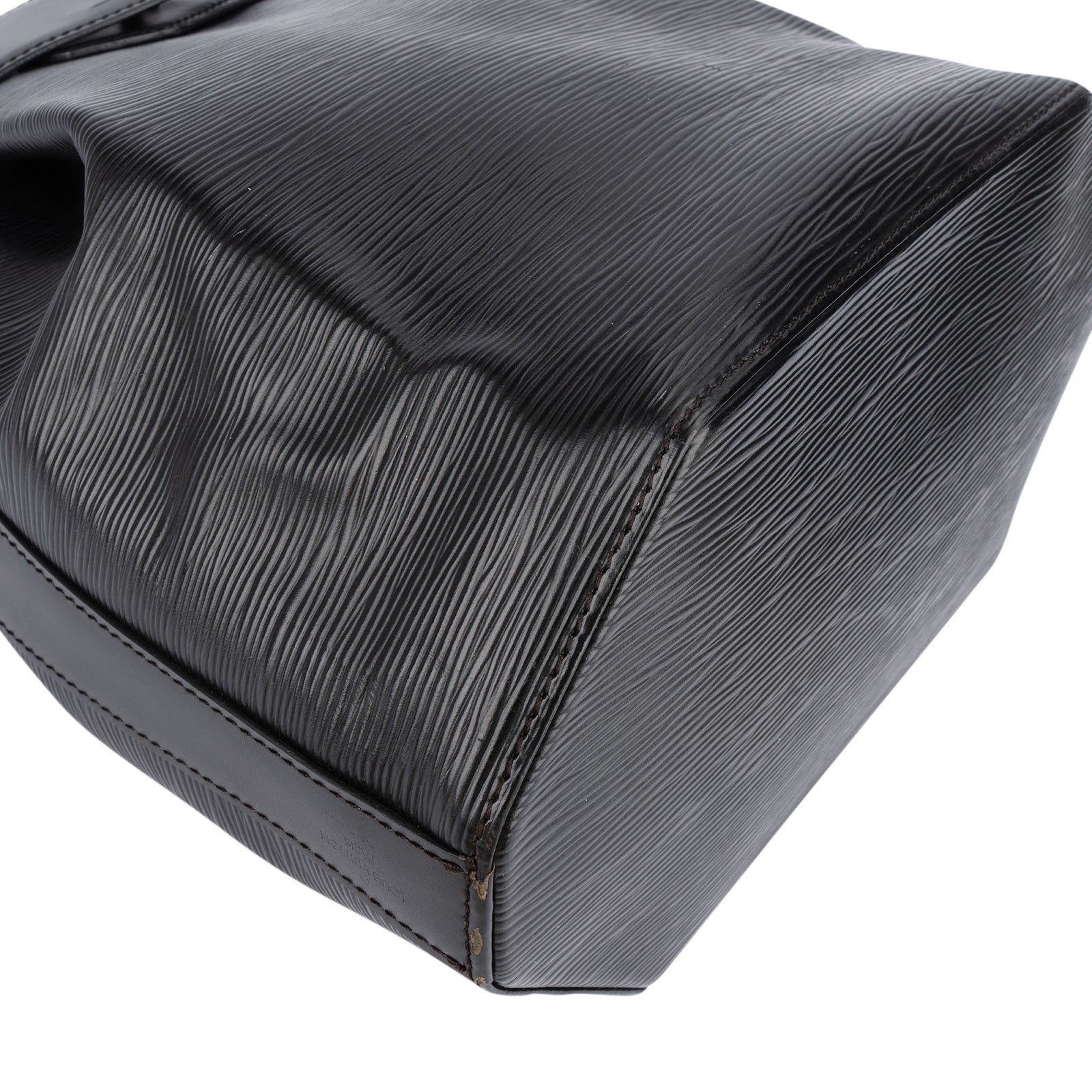 Louis Vuitton Noir Epi Leather Sac d'Epaule Shoulder Bag - vintageandkickz