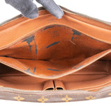 Louis Vuitton Monogram Canvas Porte-Documents Handbag