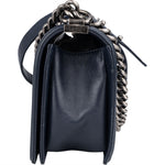Chanel Quilted Lambskin Boy Single Flap Crossbody Bag xx maße - vintageandkickz