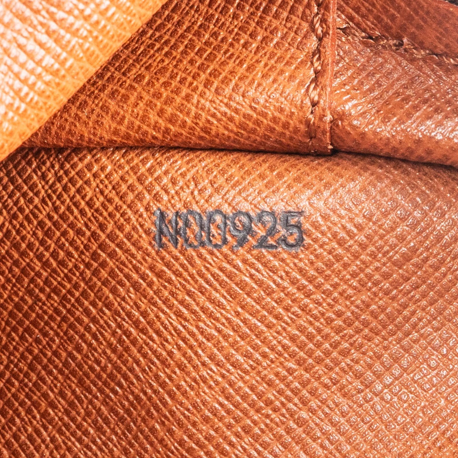Louis Vuitton Monogram Canvas Saint Germain GM Clutch - vintageandkickz