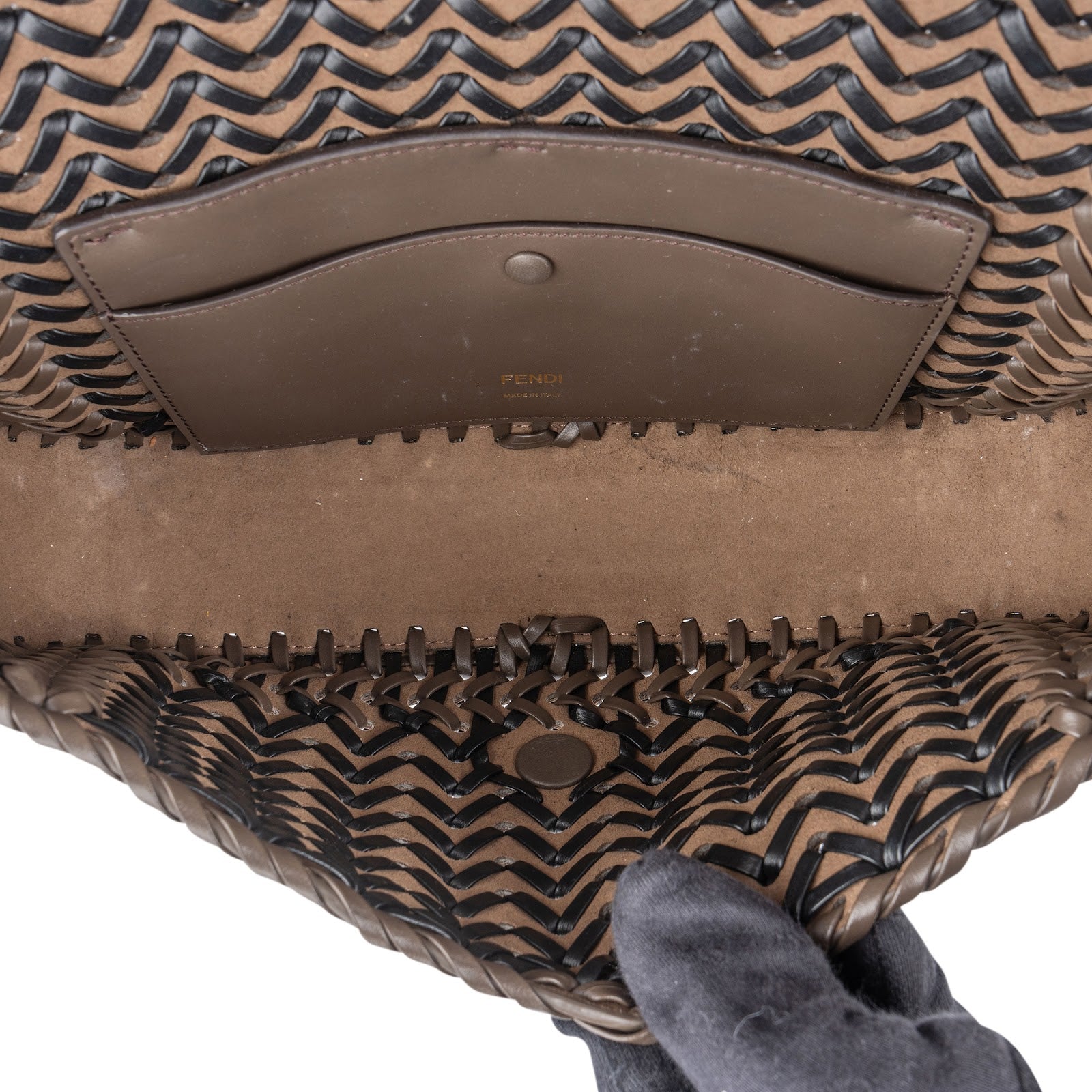 Fendi Woven Leather Baguette Crossbody Bag - vintageandkickz