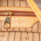 Louis Vuitton Monogram Canvas Delightful MM Shoulder Bag