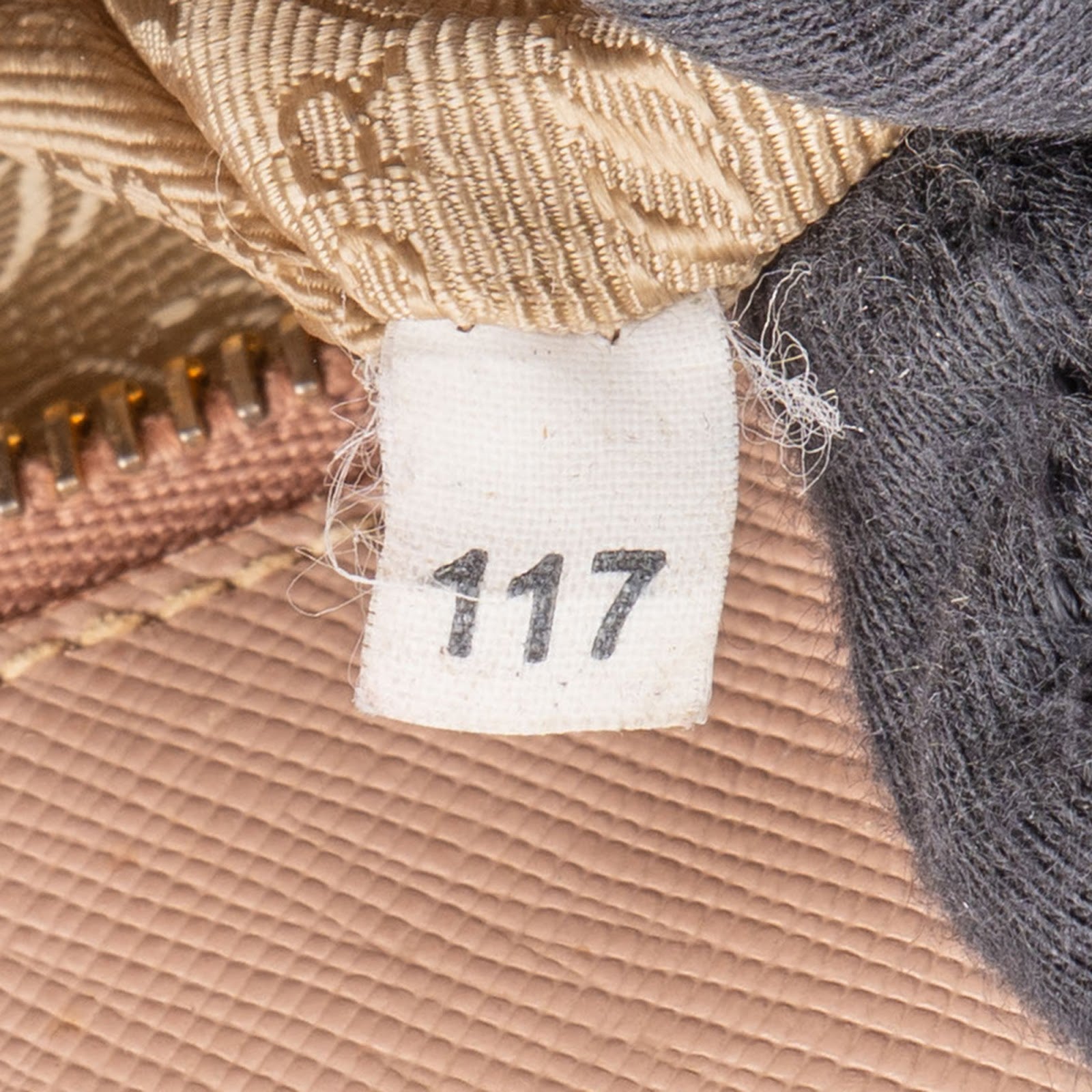 Prada Saffiano Leather Galleria Handbag - vintageandkickz