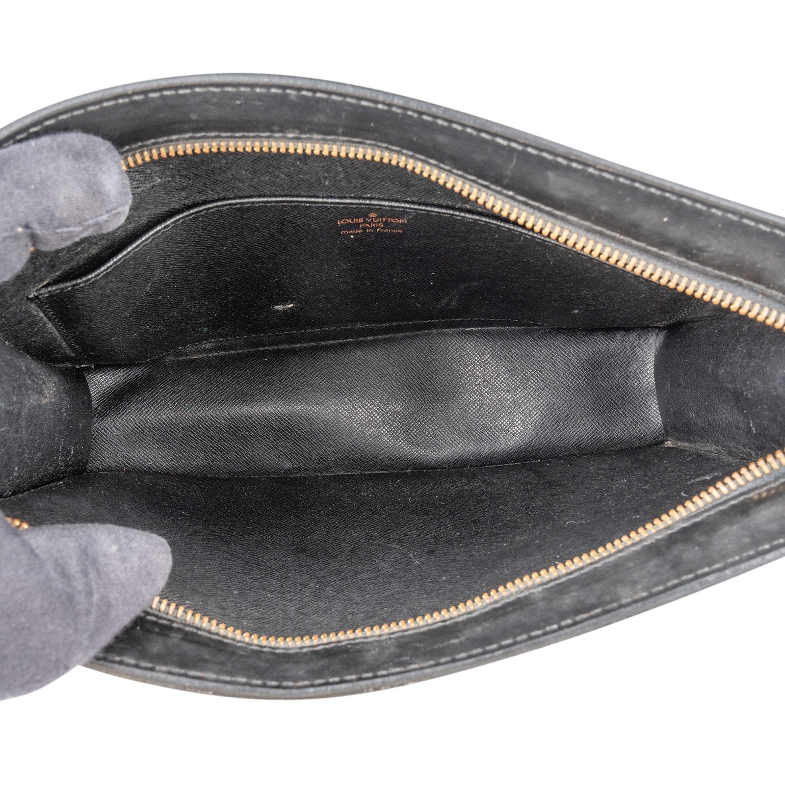 Louis Vuitton Noir Epi Leather Pochette Homme Clutch - vintageandkickz