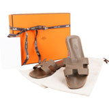 Hermès Taupe Epsom Leather Oran Sandals (36)