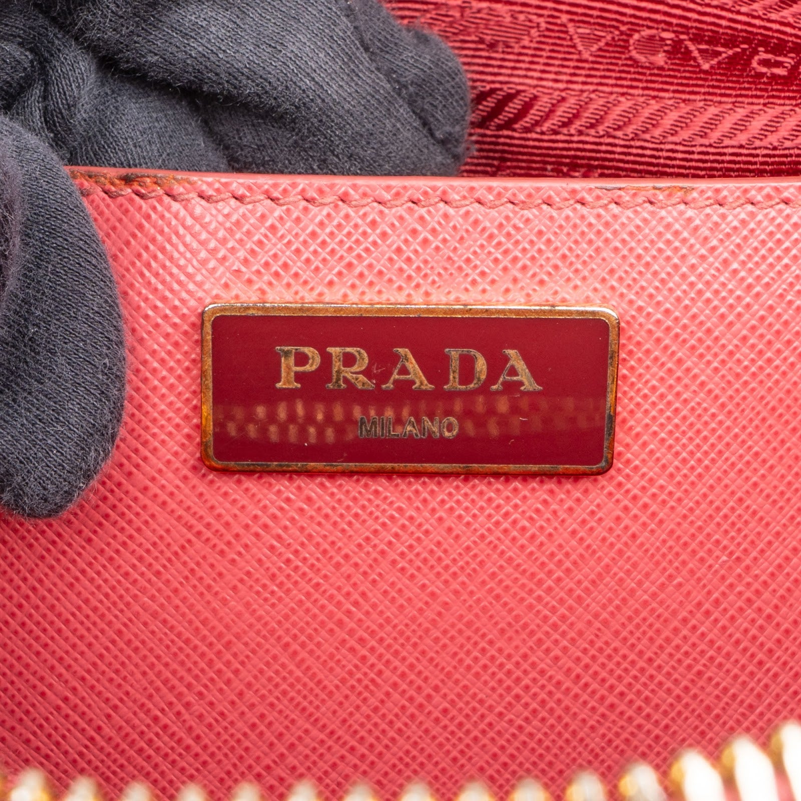 Prada Saffiano Leather Promenade Handbag - vintageandkickz