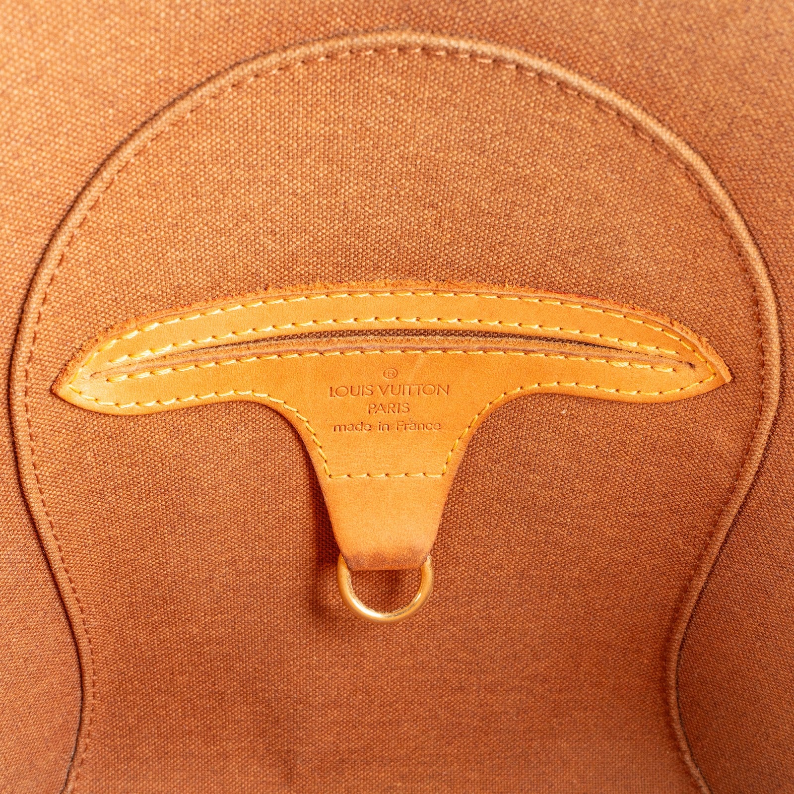 [🔄️B23 / F38] Louis Vuitton Monogram Canvas Ellipse MM Handbag - vintageandkickz