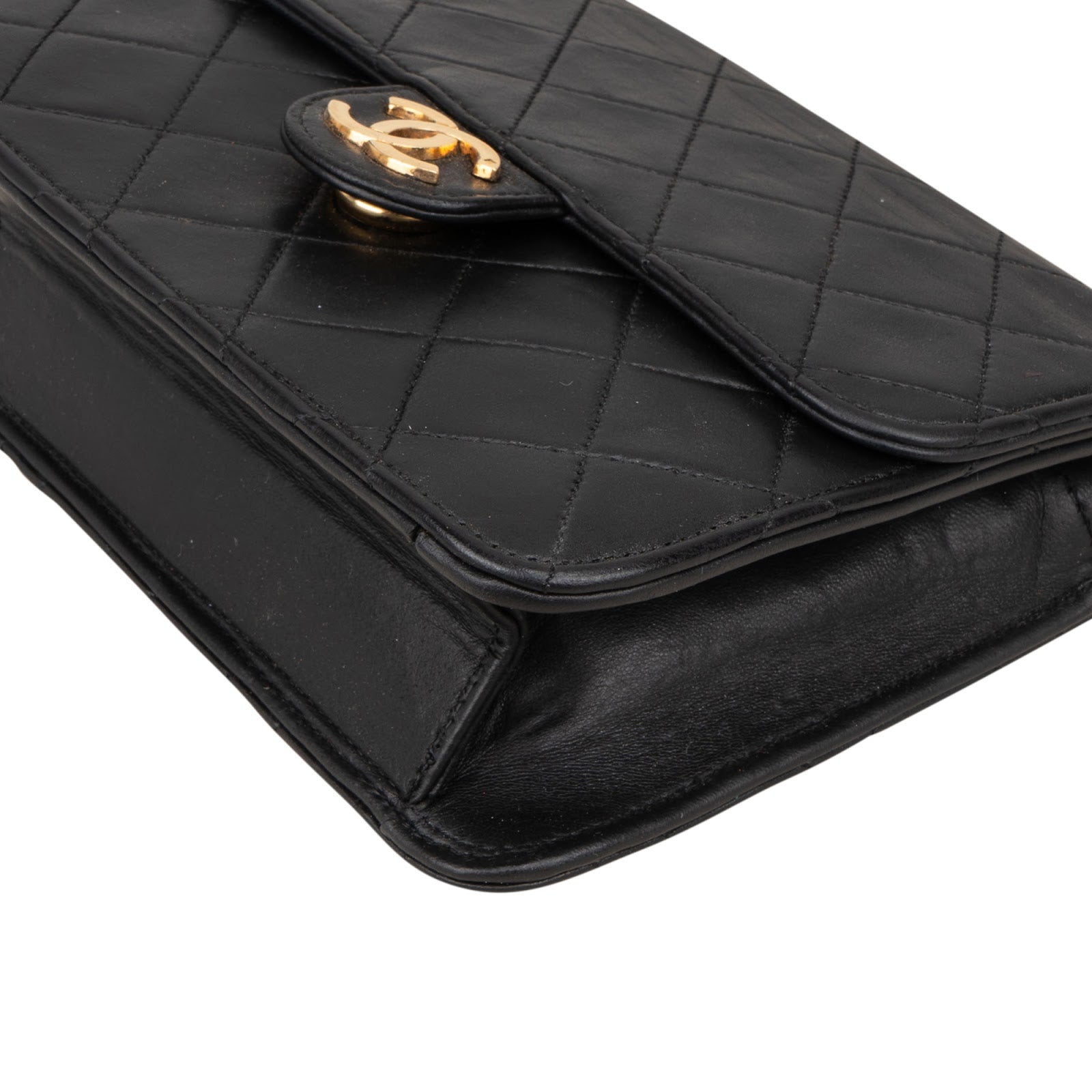 [🔄️B14 / F12] Chanel Quilted Lambskin Medium Single Flap Crossbody Bag - vintageandkickz