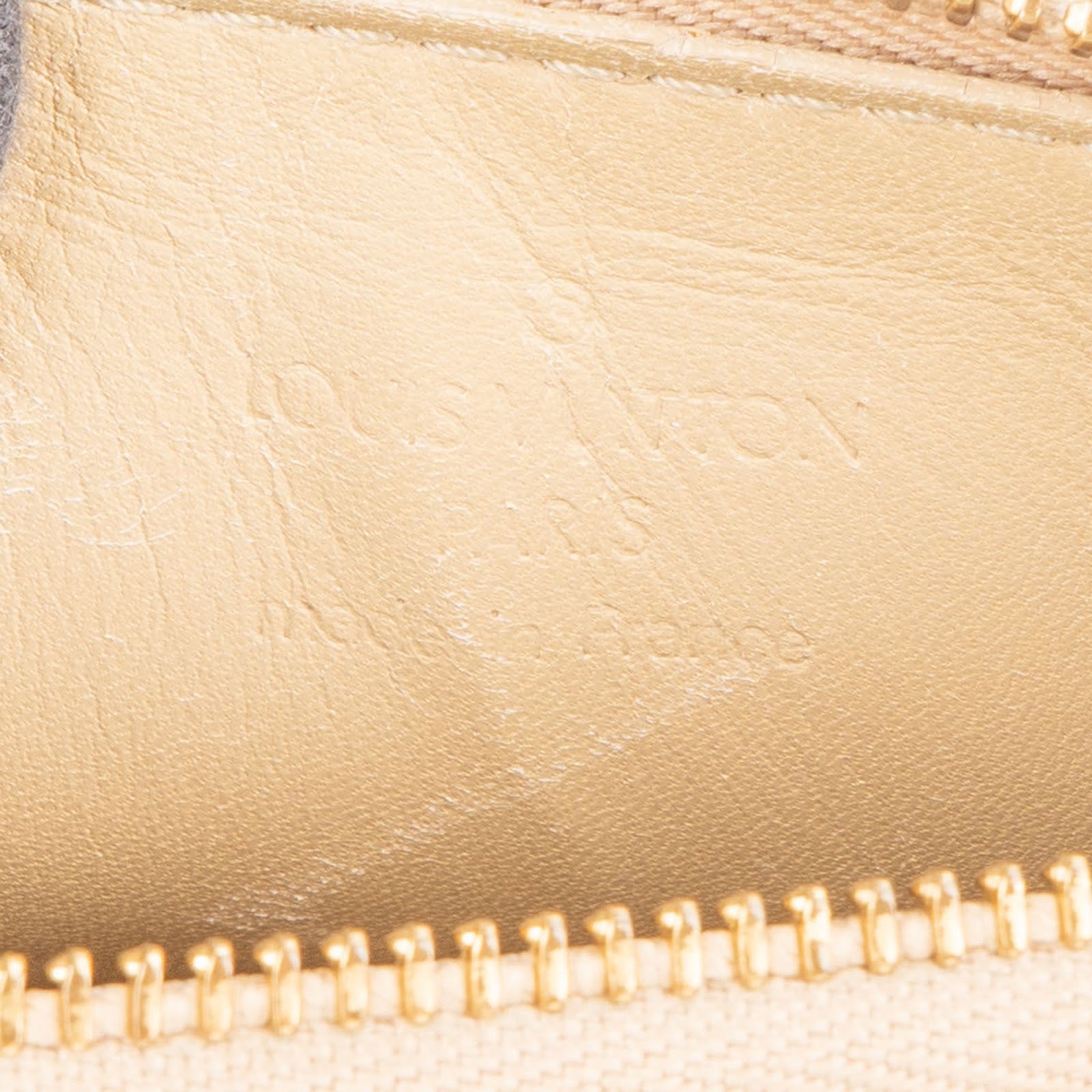 Louis Vuitton Monogram Vernis Pochette Lexington Handbag - vintageandkickz