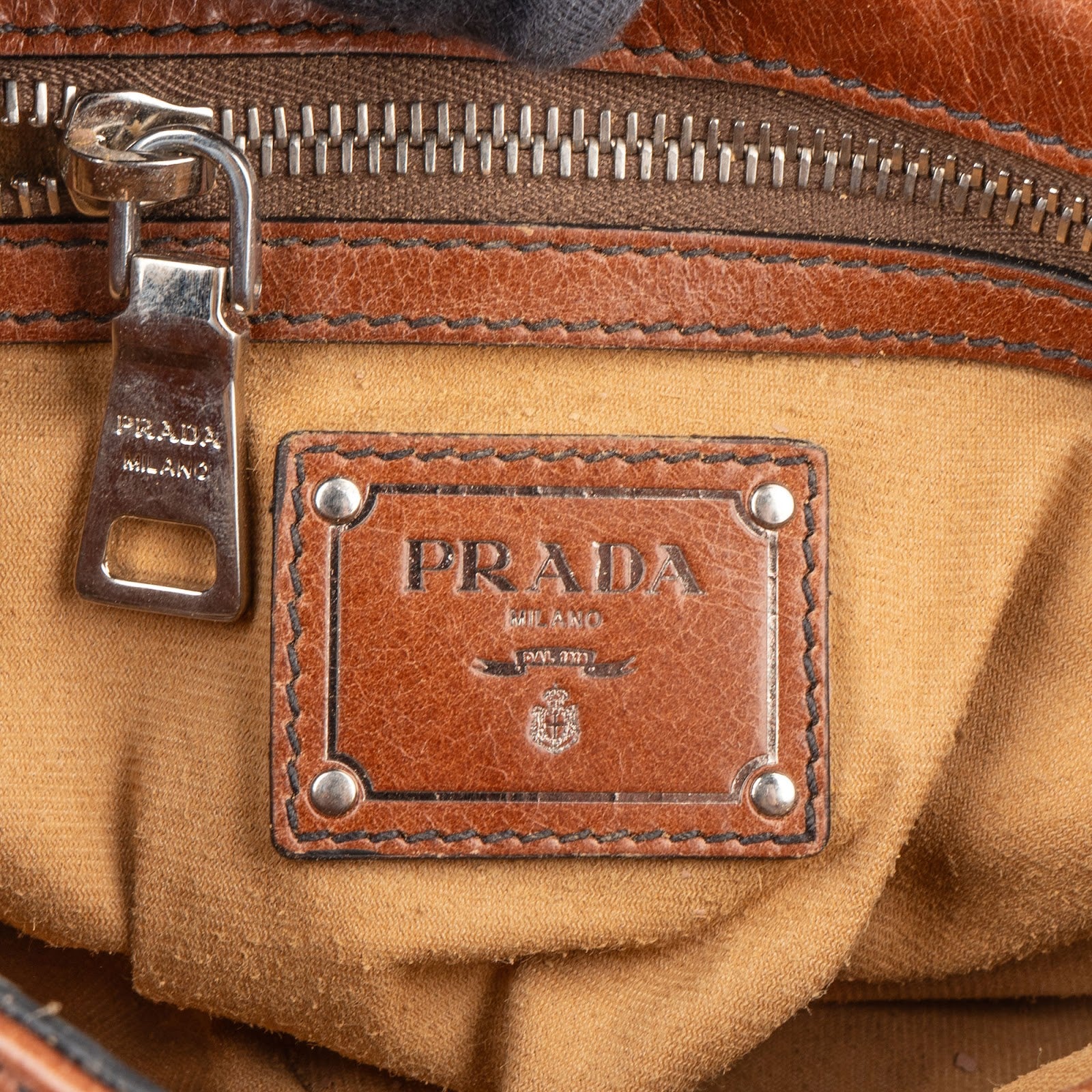 Prada Vitello Antic Chain Shoulder Bag - vintageandkickz