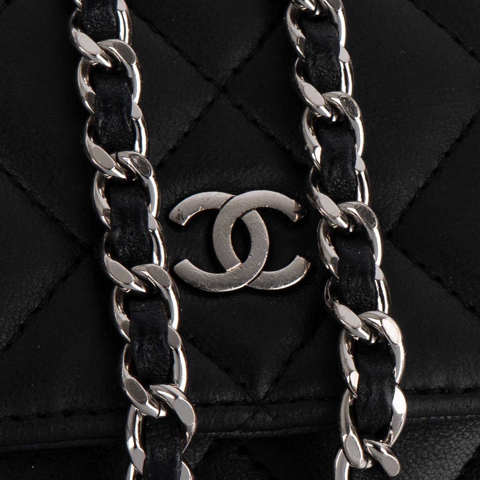 Chanel Quilted Lambskin Wallet On Chain Crossbody Bag - vintageandkickz