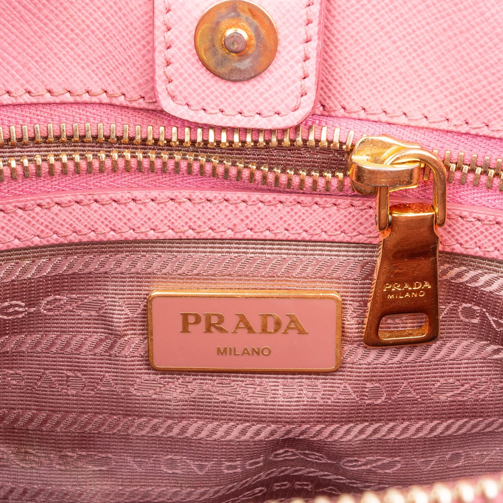 Prada Saffiano Leather Galleria  Handbag - vintageandkickz