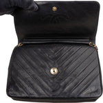 [🔄️B20 / F21] Chanel Lambskin Chevron Single Flap Crossbody Bag - vintageandkickz