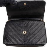 [🔄️B20 / F21] Chanel Lambskin Chevron Single Flap Crossbody Bag - vintageandkickz
