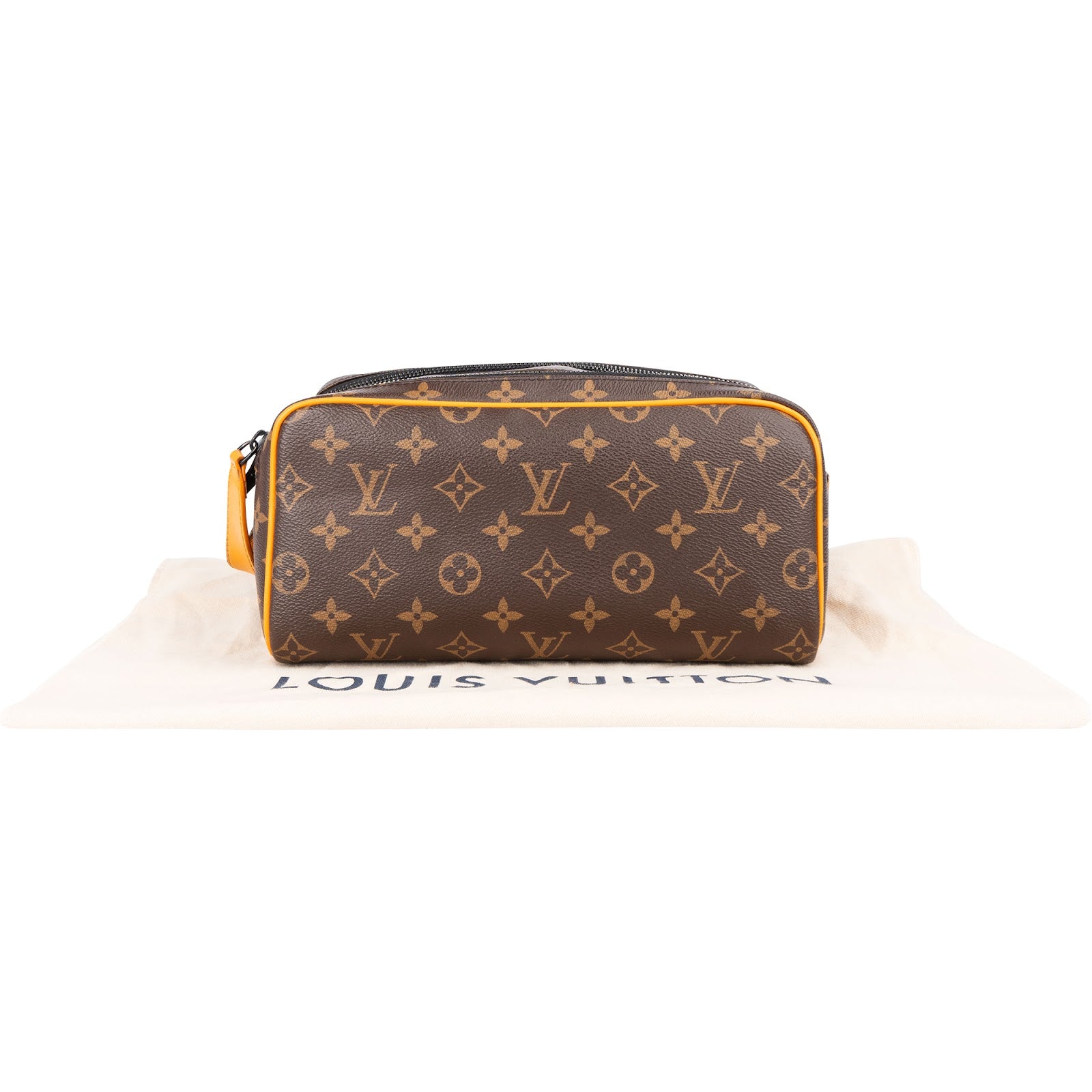 [🔄️B08 / F09] Louis Vuitton Monogram Canvas Toiletry Bag 26 - vintageandkickz