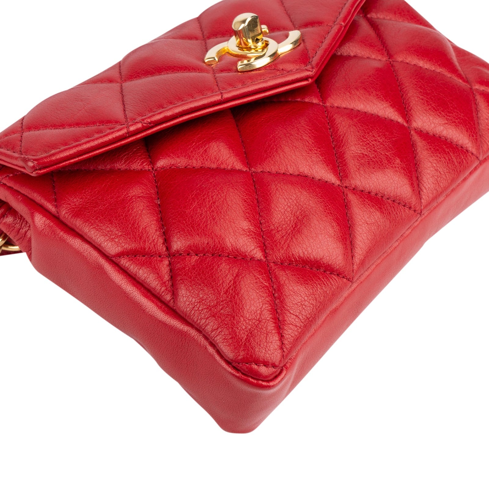 Chanel Quilted Lambskin CC Belt Crossbody Bag xx maße - vintageandkickz