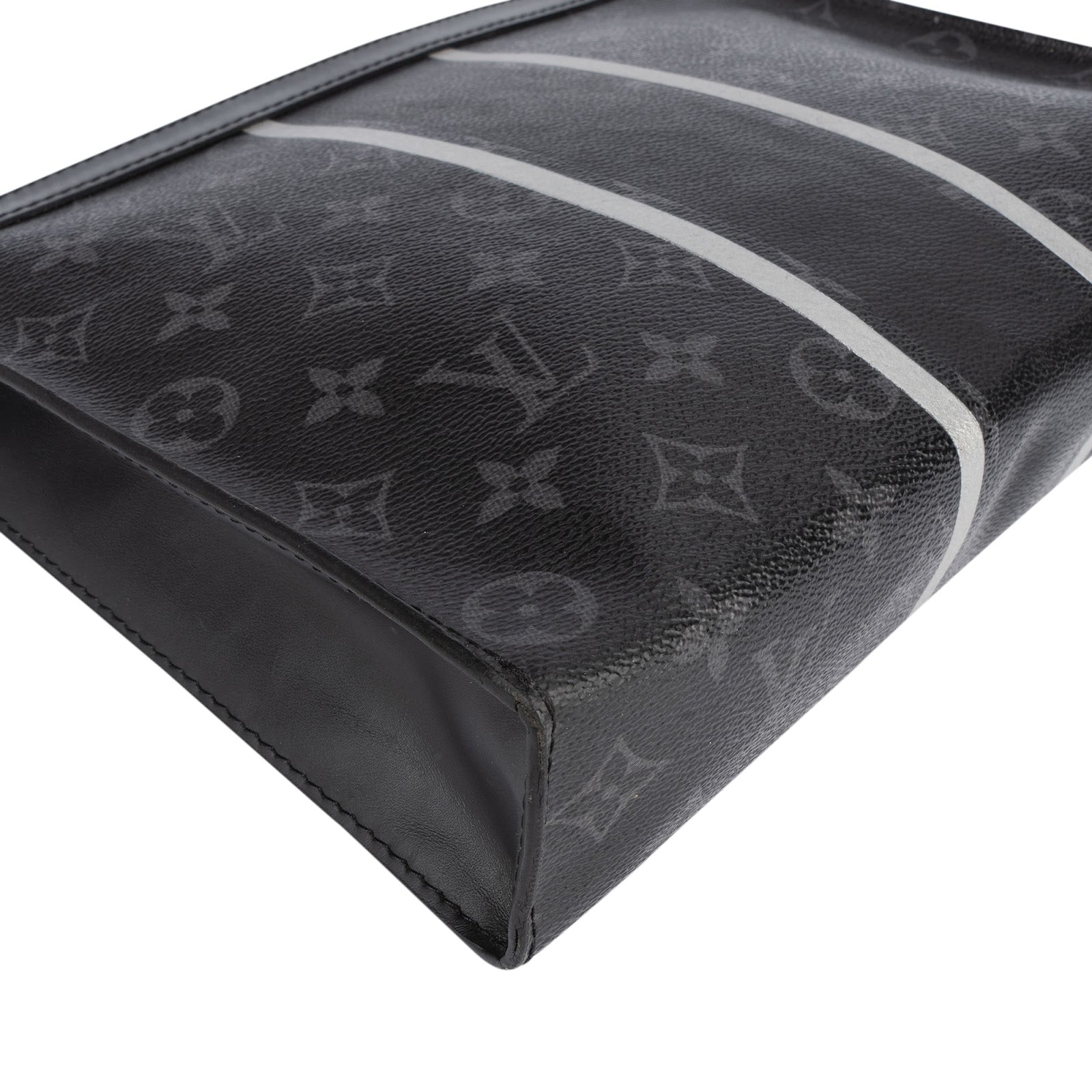Louis Vuitton Monogram Fujiwara Fragment Pochette Clutch - vintageandkickz