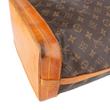 Louis Vuitton Monogram Canvas Sac Noé Grande Shoulder Bag