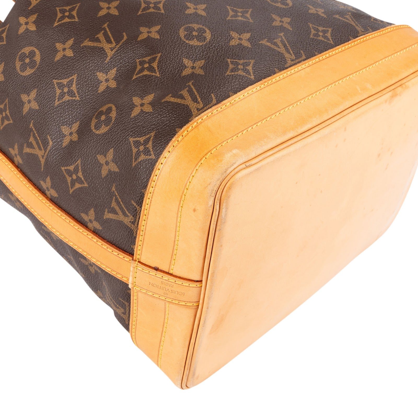 Louis Vuitton Monogram Canvas Sac Noé Grande Shoulder Bag - vintageandkickz