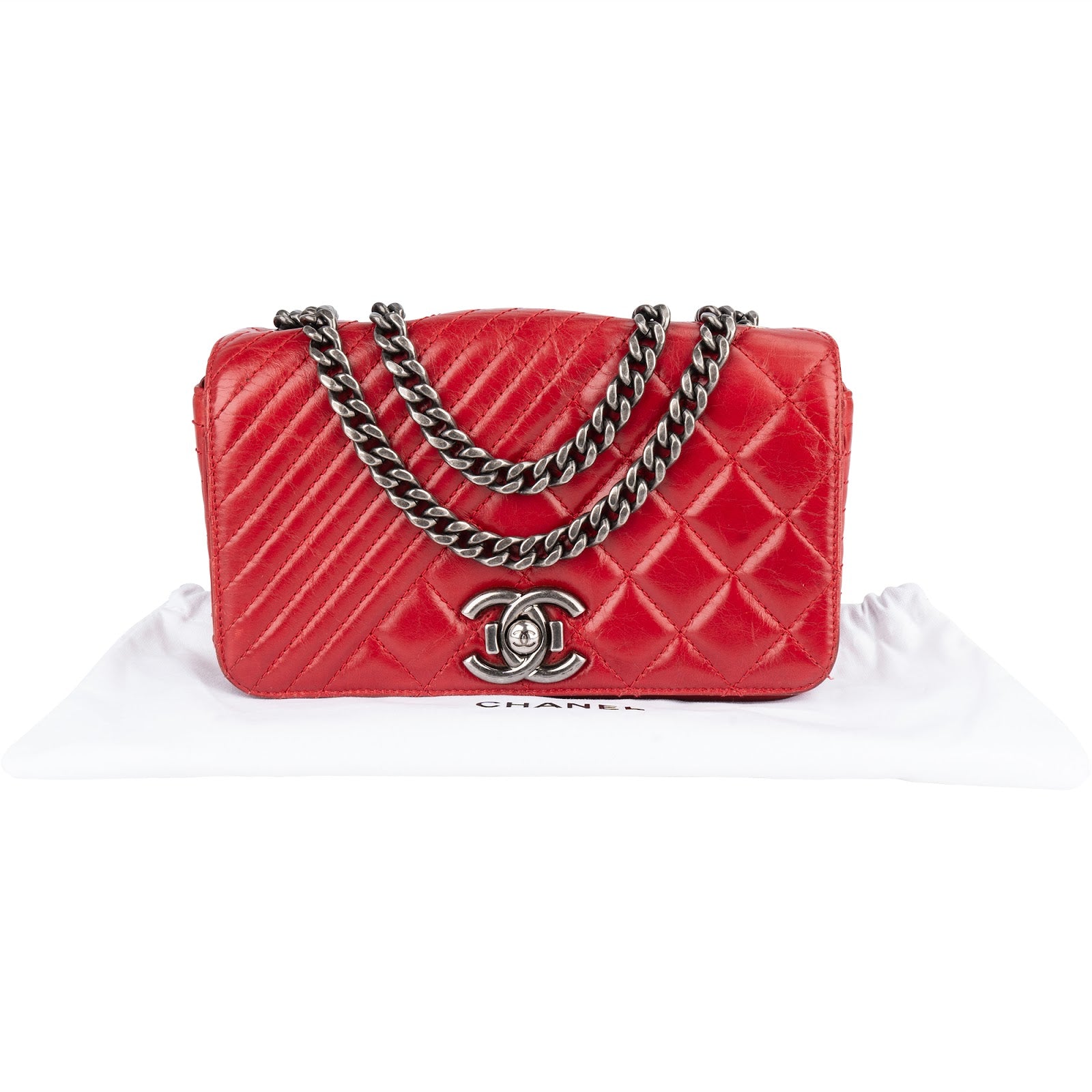 [🔄️B15 / F14] Chanel Quilted Calfskin Medium Boy Crossbody Bag - vintageandkickz