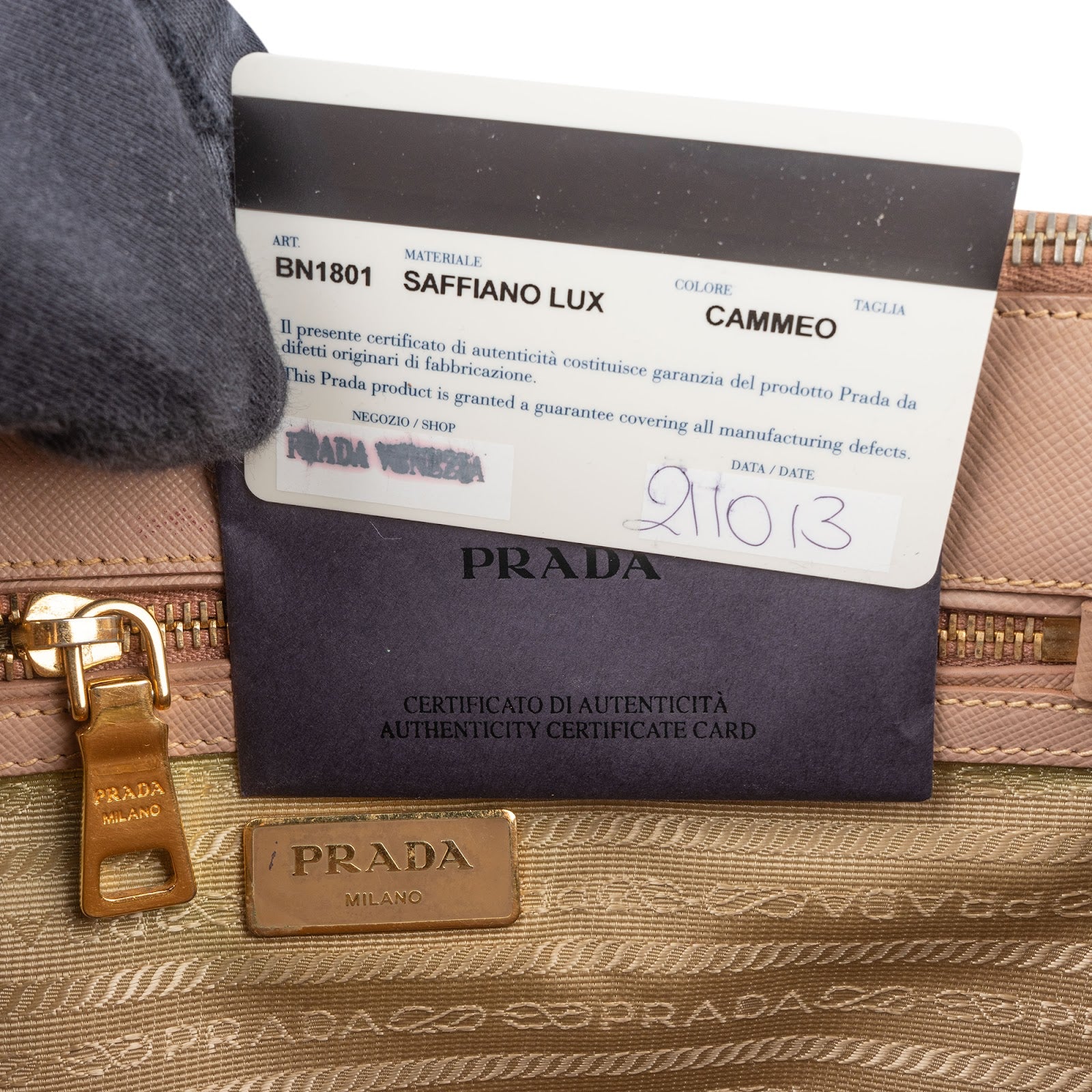 Prada Saffiano Leather Lux Galleria Handbag - vintageandkickz