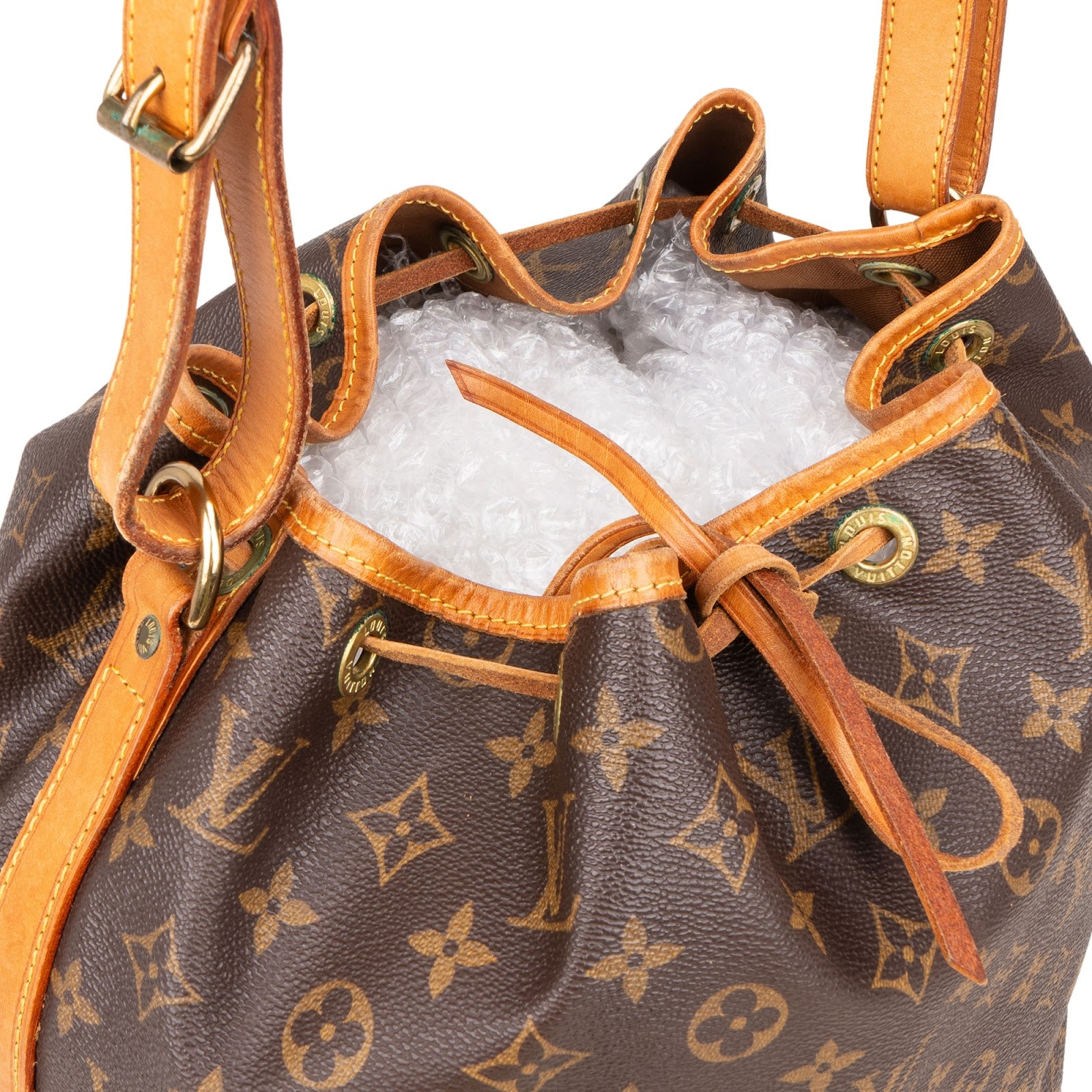 Louis Vuitton Monogram Canvas Sac Noé Grande Shoulder Bag - vintageandkickz