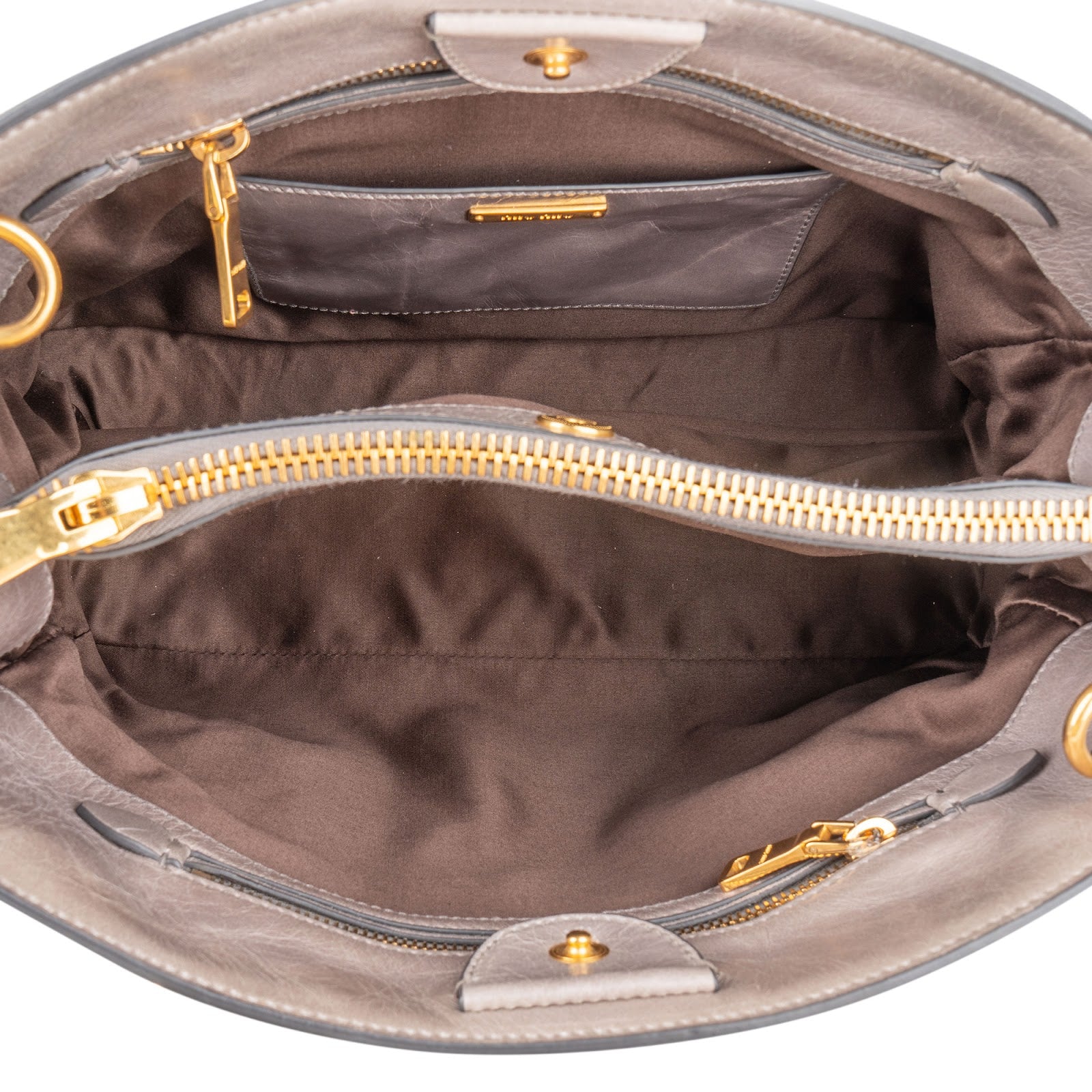 [🔄️B24 / F19] Miu Miu Vitello Lux Tote Shoulder Bag - vintageandkickz