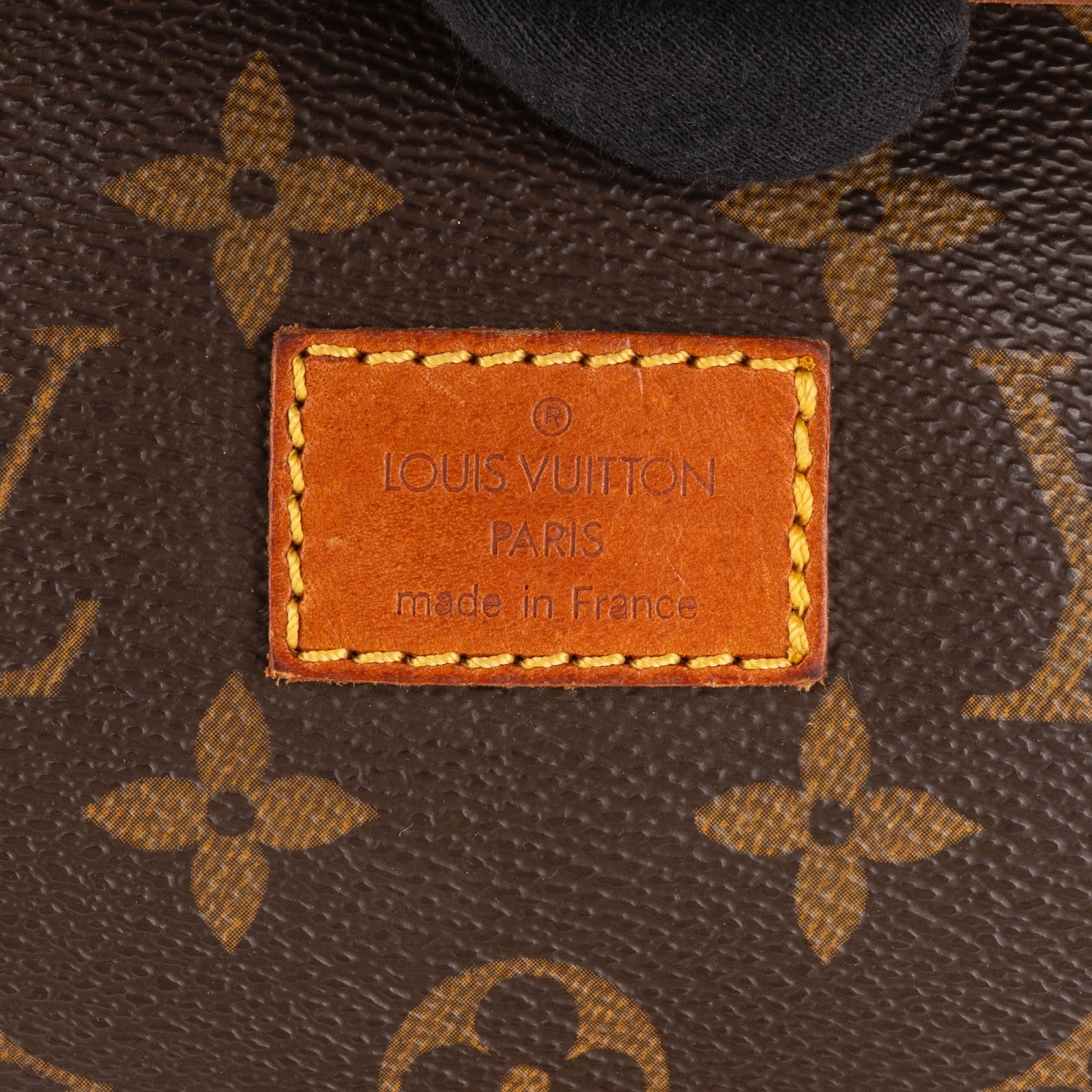 Louis Vuitton Monogram Canvas Saumur 35 Crossbody Bag - vintageandkickz