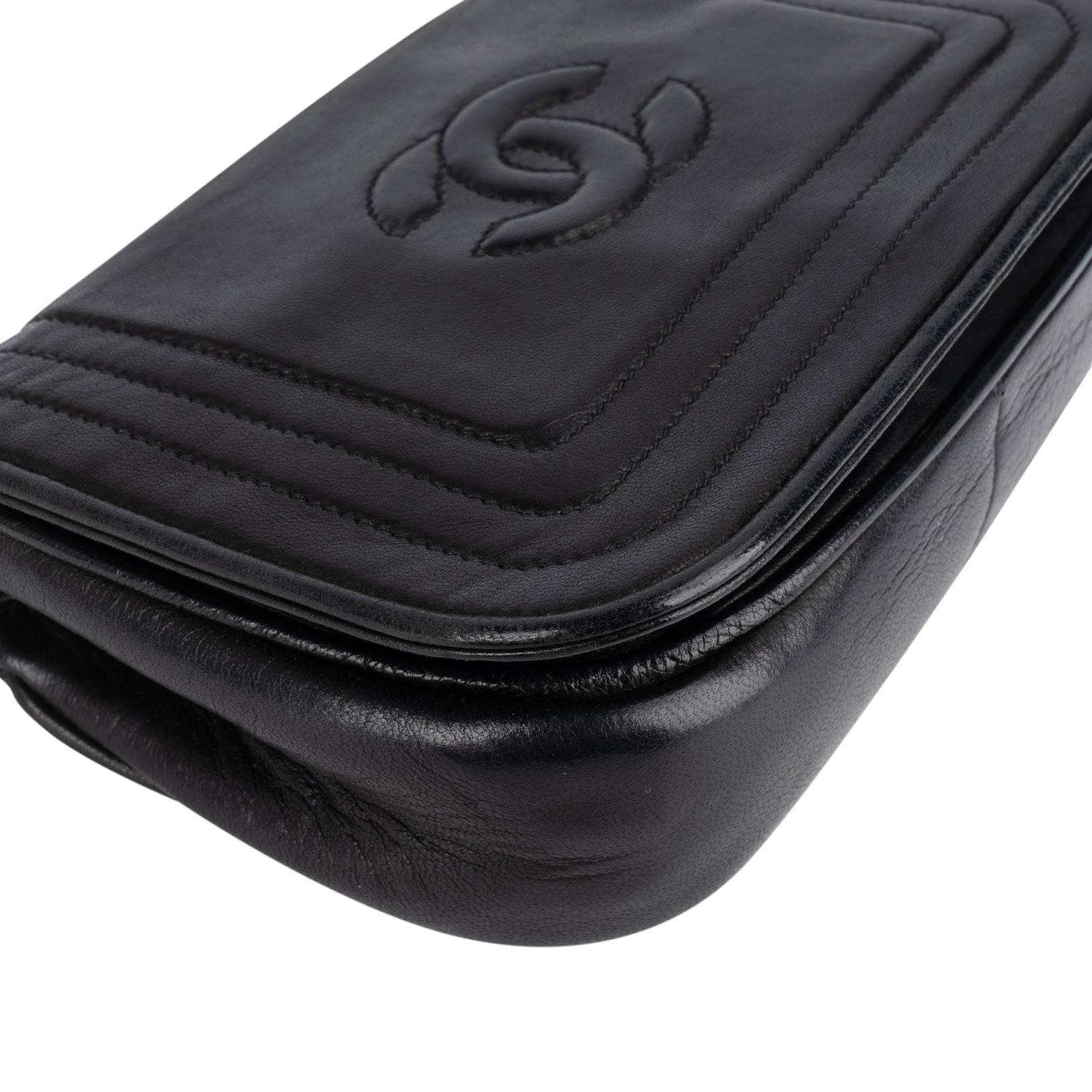 Chanel Lambskin CC Single Flap Camera Crossbody Bag - vintageandkickz