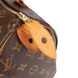 Louis Vuitton Monogram Canvas Speedy 25 Handbag