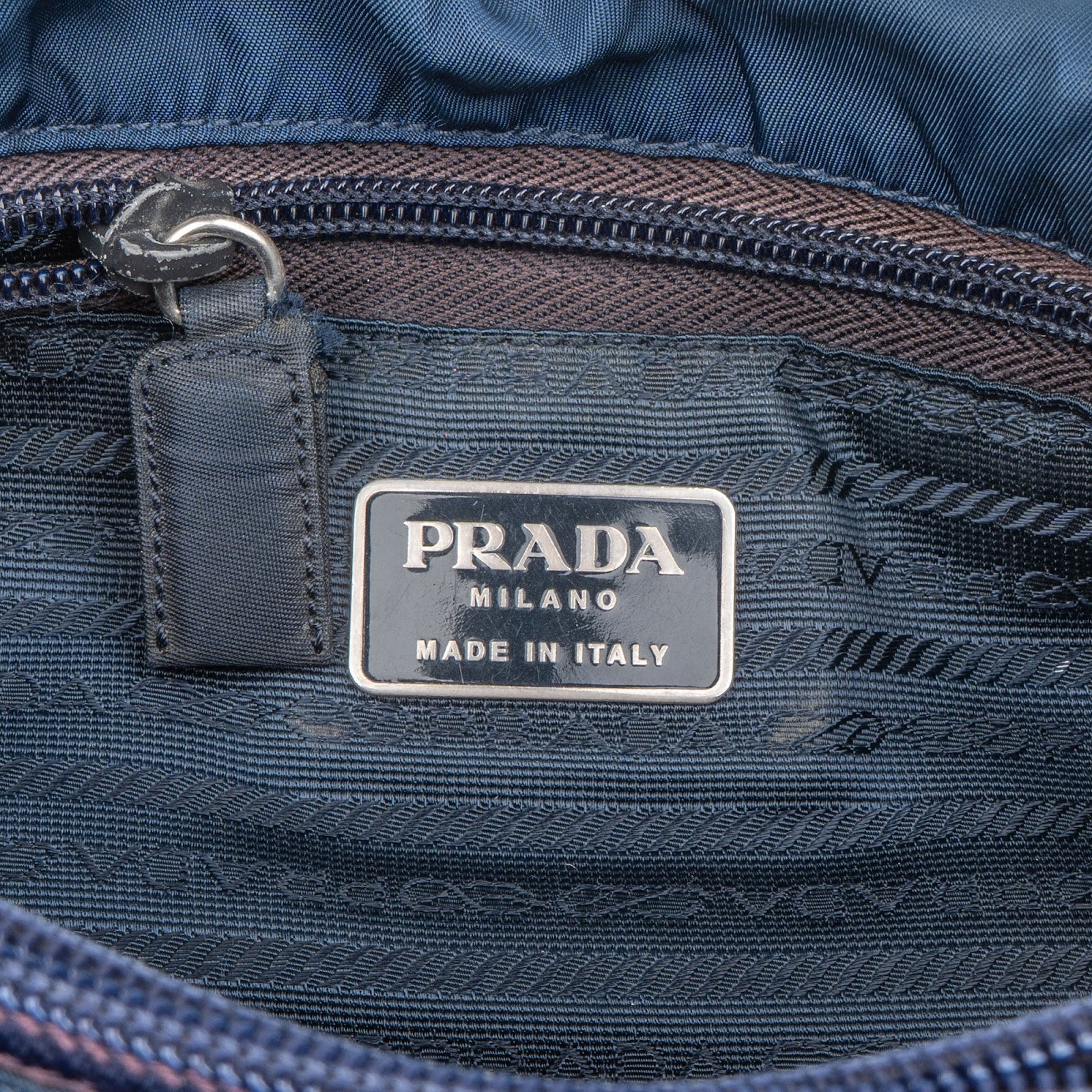 [🔄️B09 / F19] Prada Navy Nylon Tessuto Tote Handbag - vintageandkickz