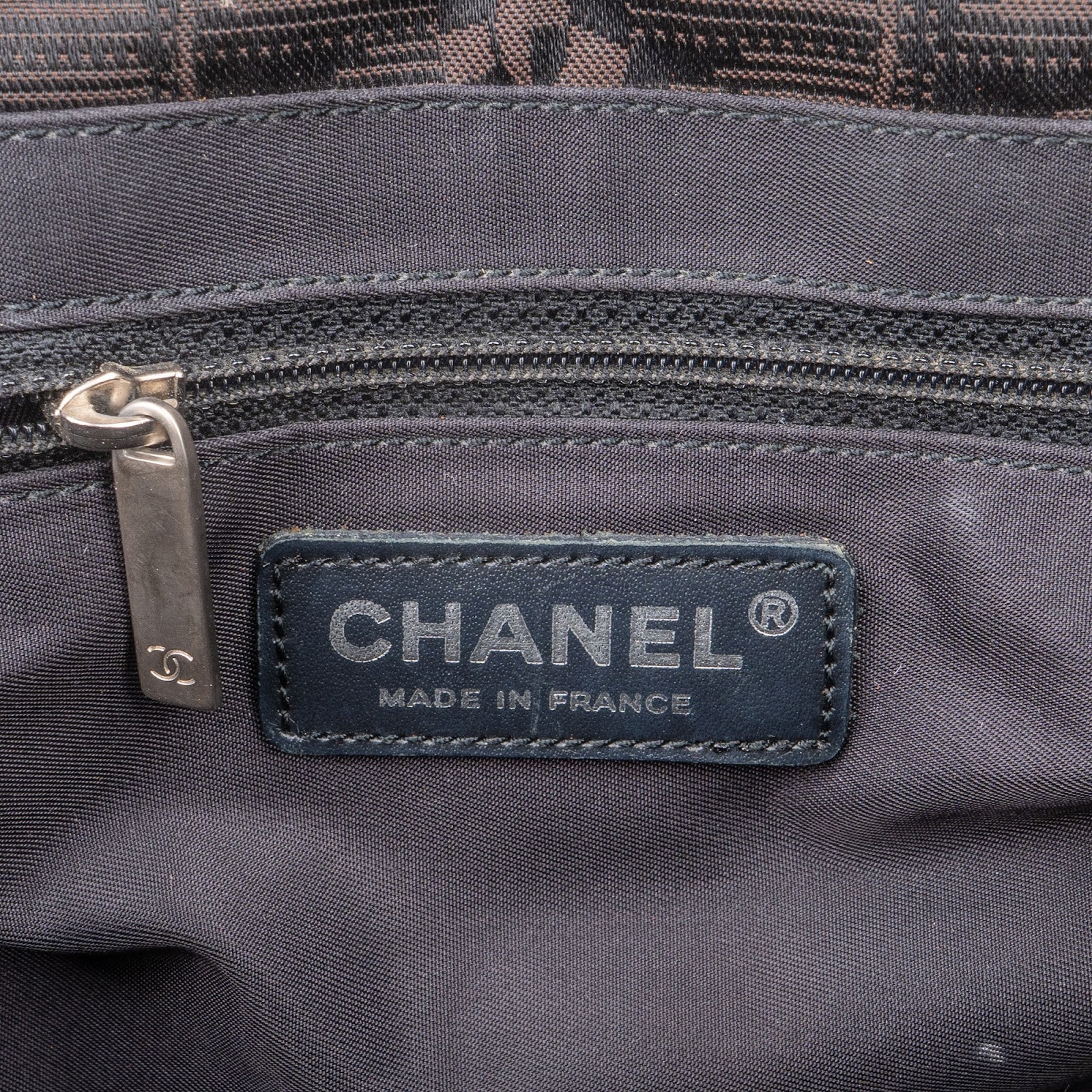 Chanel Monogram Travel Line Handbag - vintageandkickz