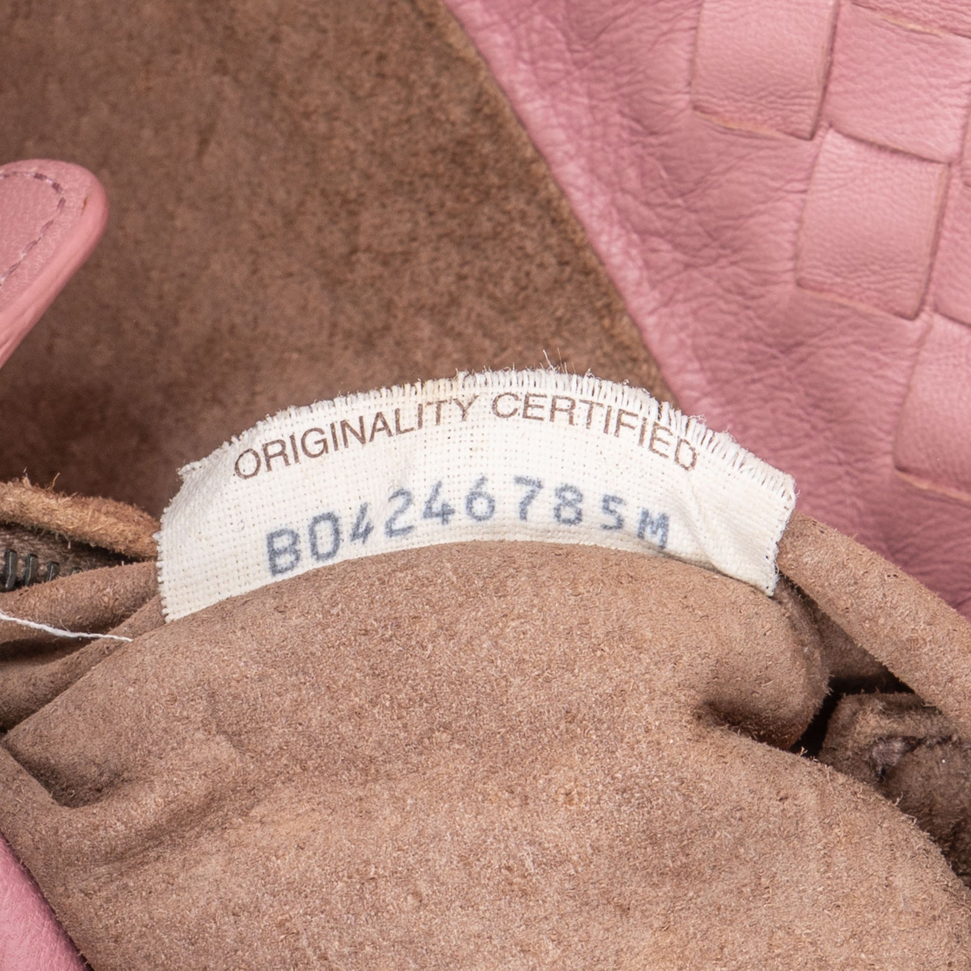 Bottega Veneta Intrecciato Leather Garda Handbag - vintageandkickz