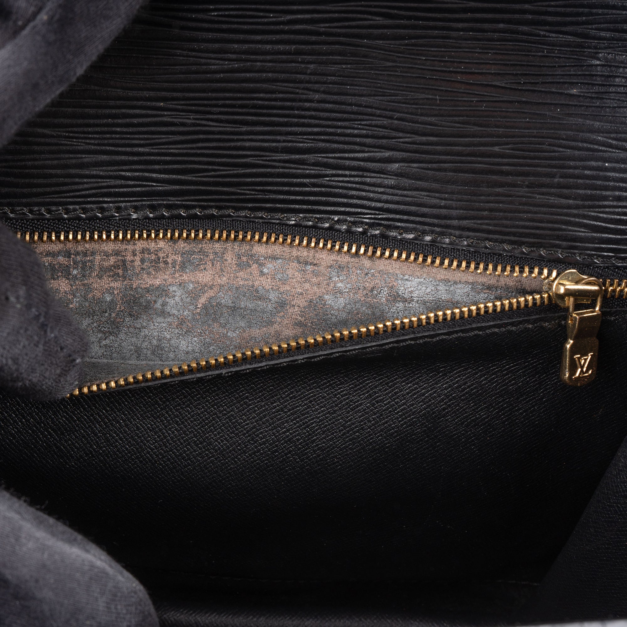 Louis Vuitton Noir Epi Leather Monceau Handbag - vintageandkickz