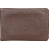 Louis Vuitton Taiga Leather Etui