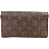 Louis Vuitton Canvas Monogram Sarah Wallet