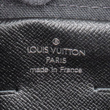 Louis Vuitton Noir Taiga Leather Pavel Toiletry Bag