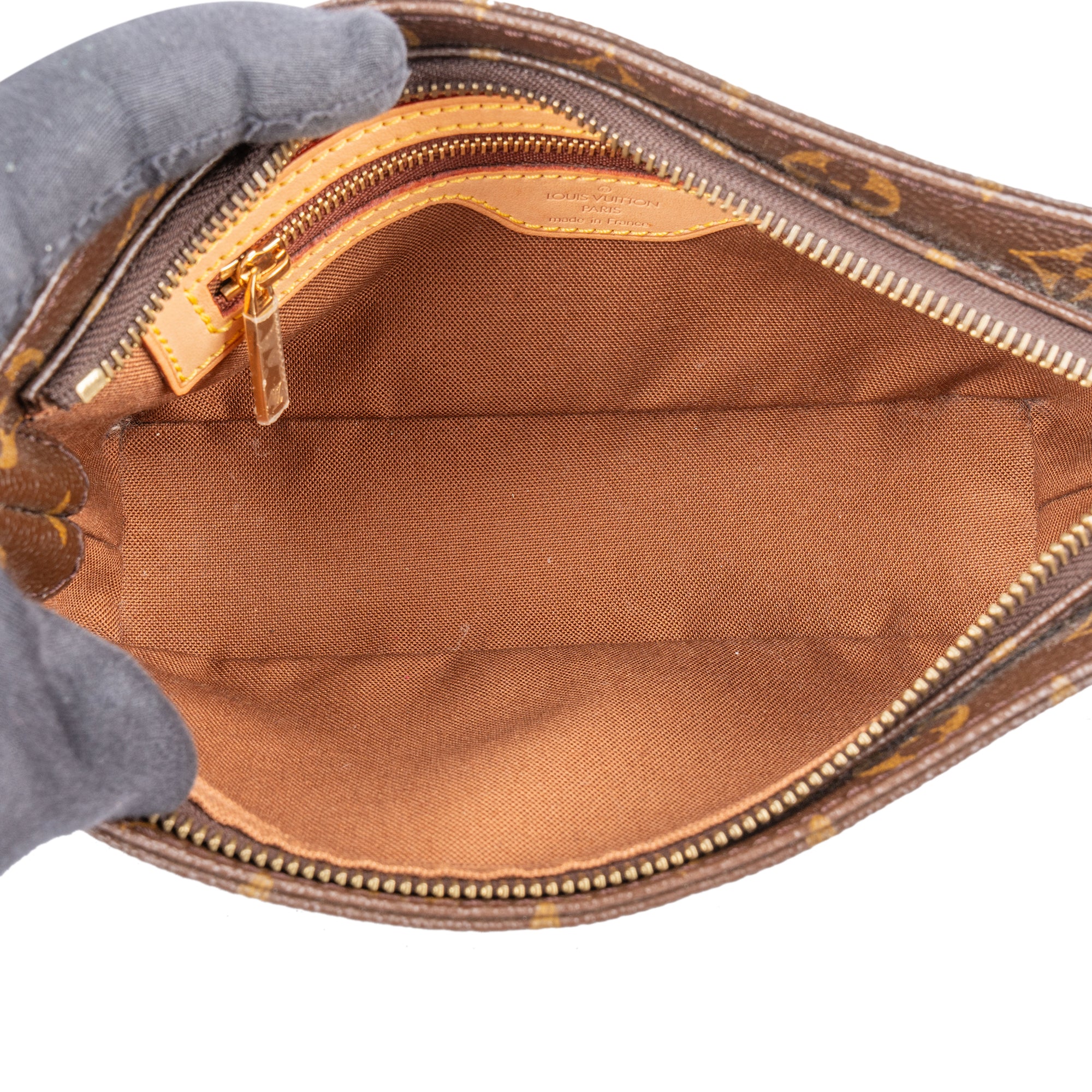 Louis Vuitton Monogram Canvas Murakami Panda Trotteur Crossbody Bag - vintageandkickz