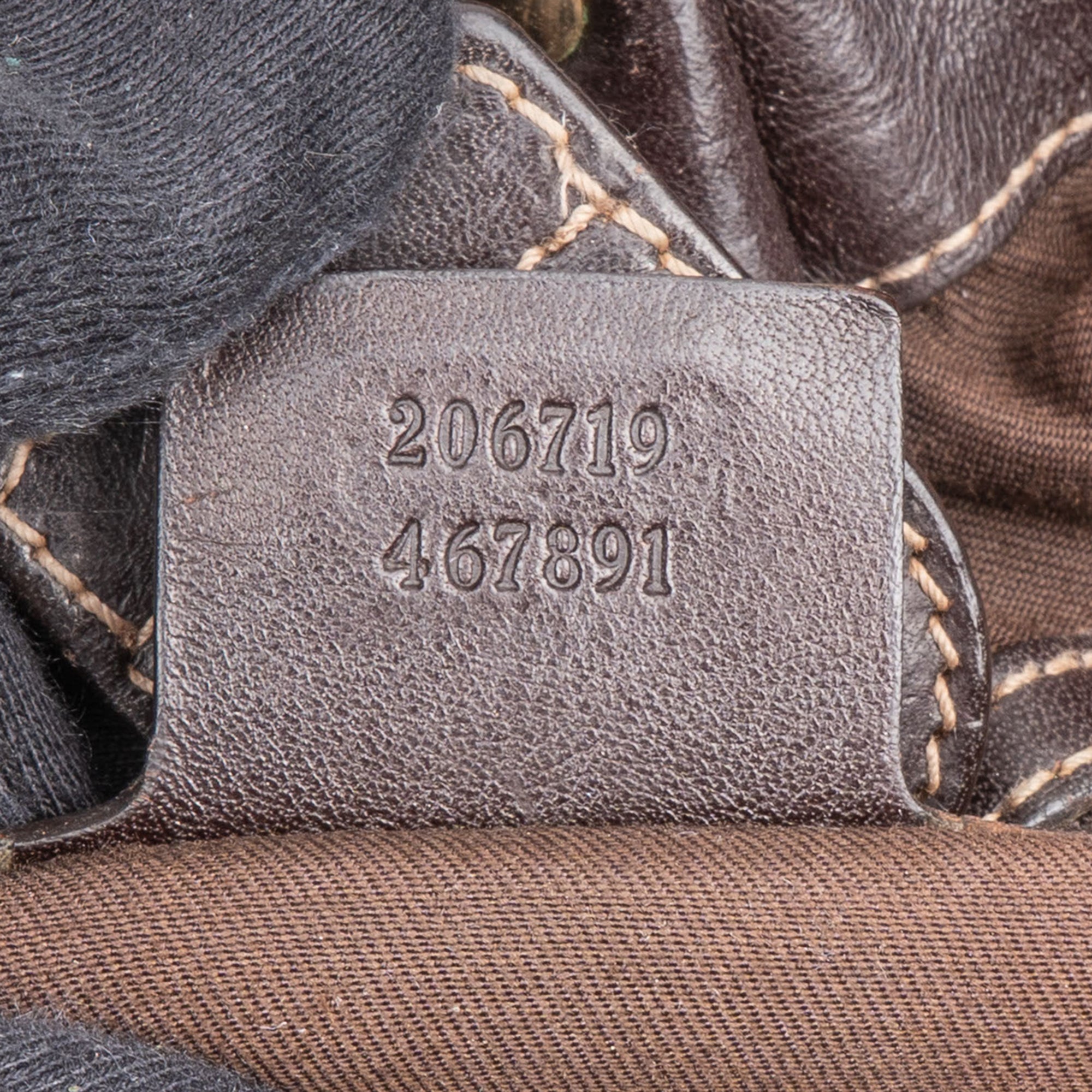 Gucci GG Monogram Pelham Handbag - vintageandkickz