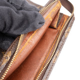 Louis Vuitton Canvas Monogram Poche Toilette 25 Clutch