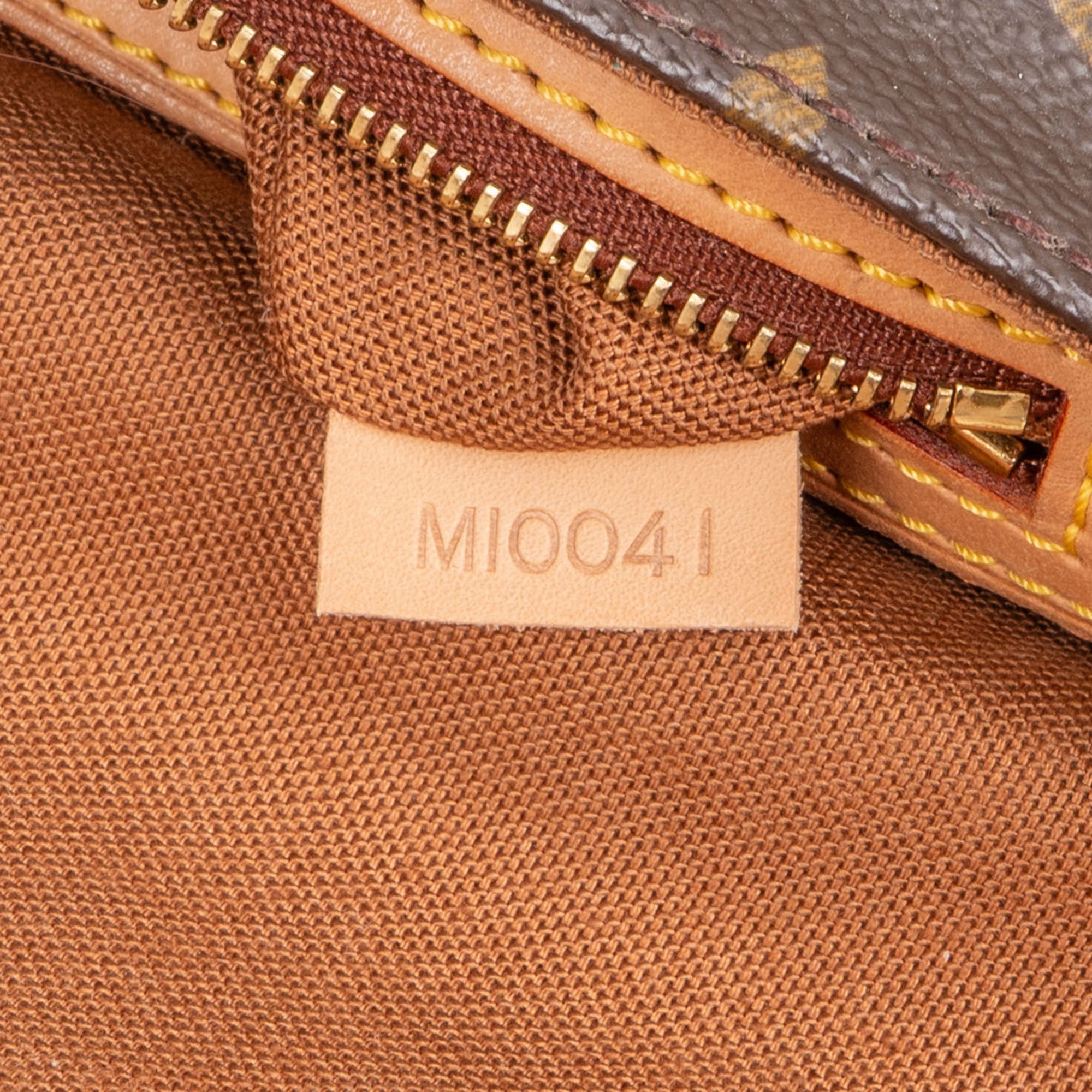 Louis Vuitton Canvas Monogram Looping PM Shoulder Bag - vintageandkickz