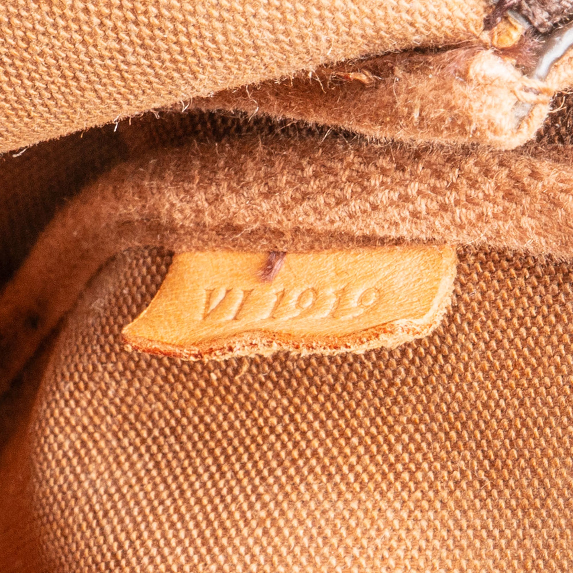 Louis Vuitton Canvas Monogram Pochette Accessoire Handbag - vintageandkickz